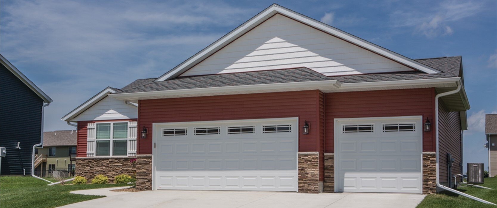 Traditional Steel Garage Door Gallery, Overhead Door of Kearney