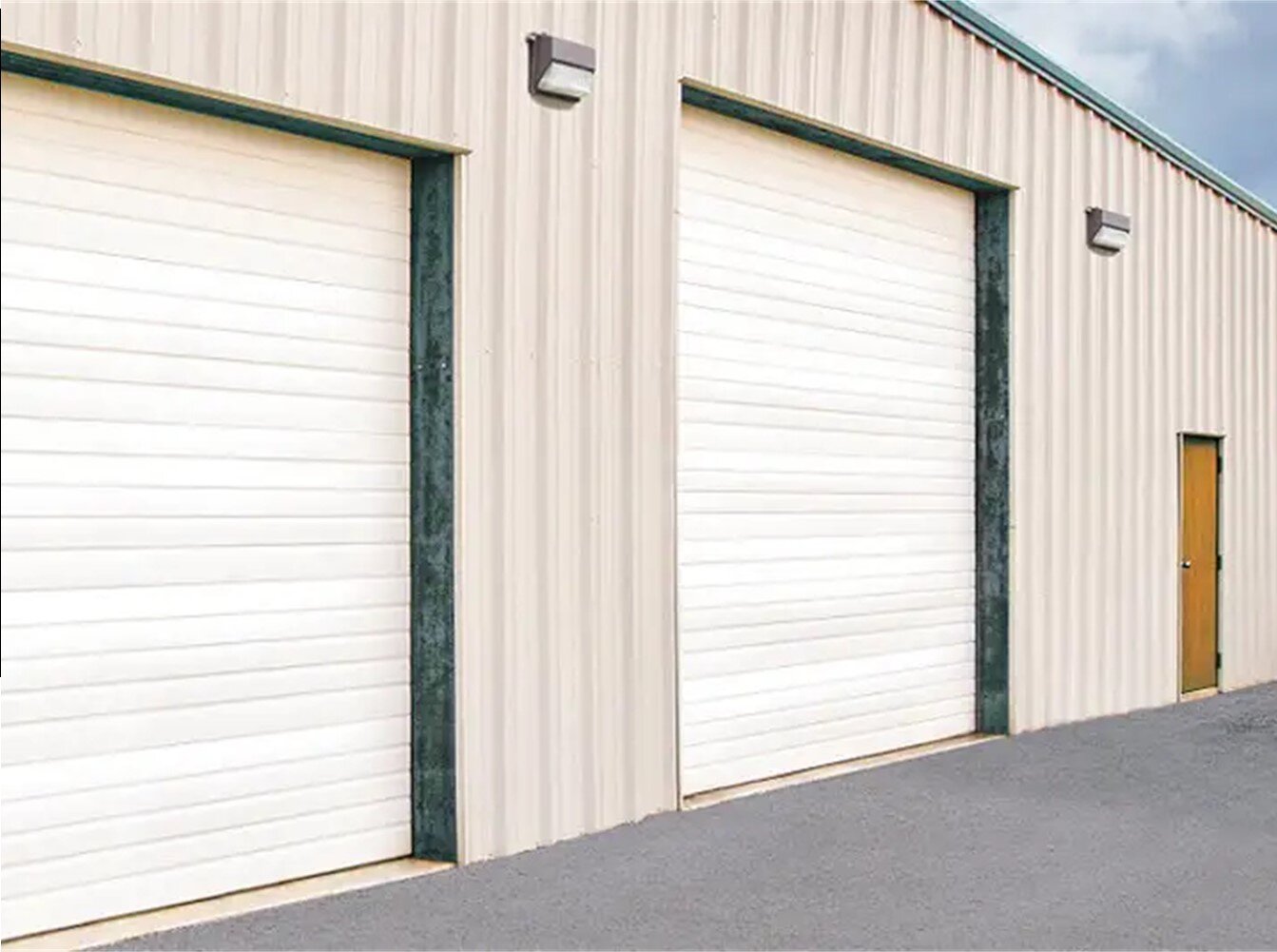 Commercial Wind Load Doors - Overhead Door of Kerney™
