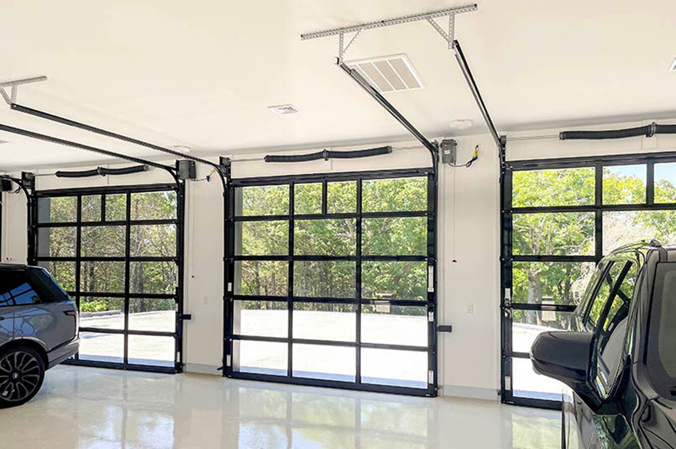 Benefits of Modern Glass Doors, Overhead Door of Kearney™