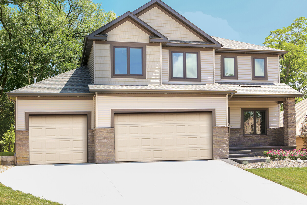 Thermacore Insulated Model 195 before Overhead Door Co. of Kearney™ Garage Doors Openers & Service
